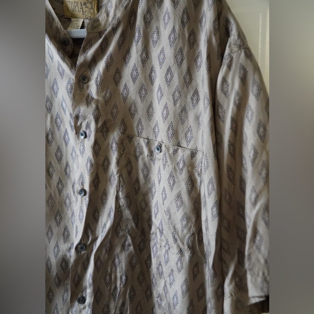Utopia Geometric Patterned Button-Up 100% Silk Me… - image 5